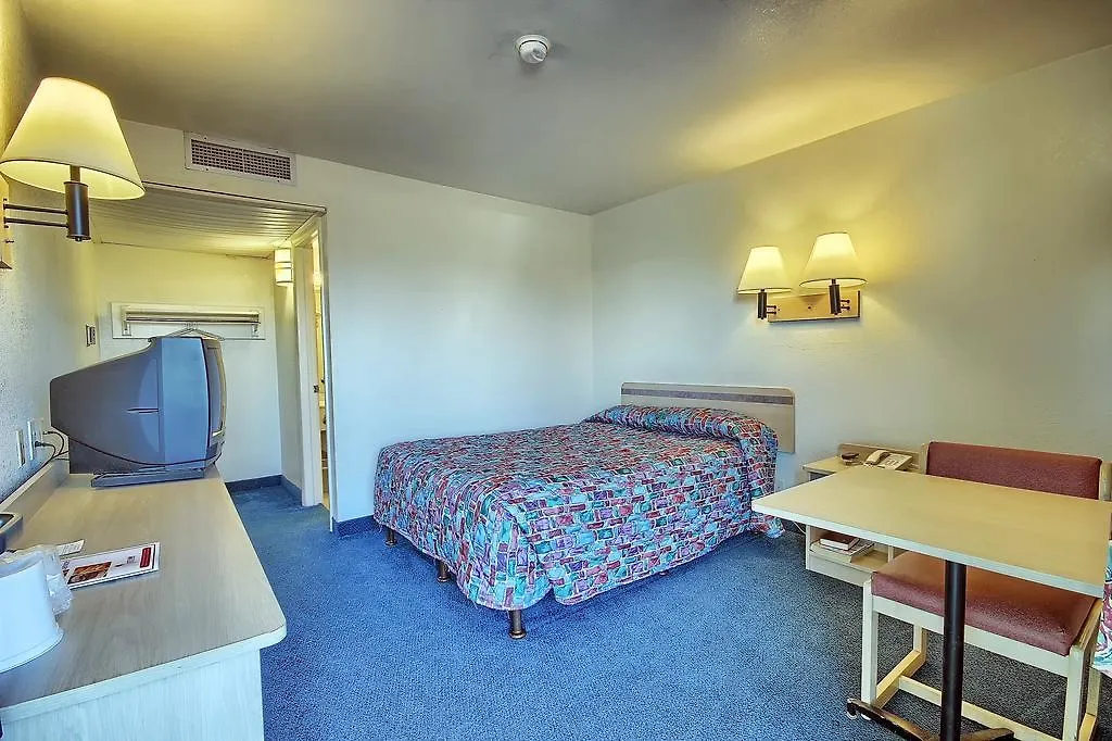 ** Motel Rodeway Inn Columbus Stany Zjednoczone Ameryki