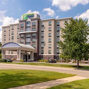 Express & - Polaris Parkway / By Ihg Inn