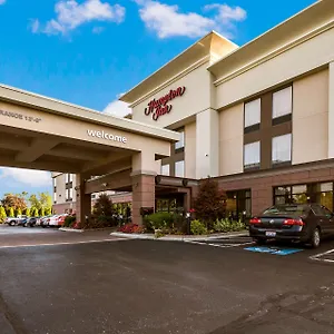 Hampton West Hotel